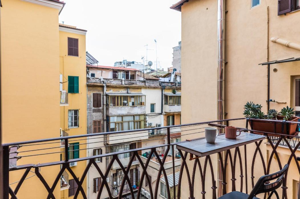 Minerva'S Place Рим Экстерьер фото